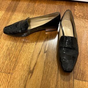 Naturalizer Glossy Black Women's Loafers